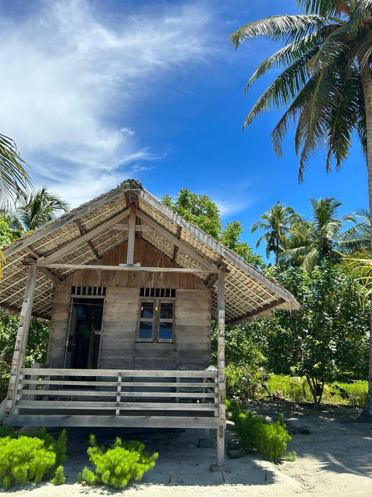 Palambak Paradise Resort Pulau Banyak Pulau Palambakbesar Dış mekan fotoğraf